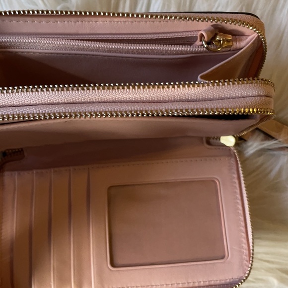 Coach wallet - Picture 2 of 6